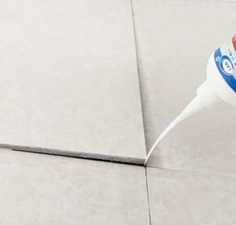 朔州瓷砖空鼓维修公司分享卫生间瓷砖脱落的原因可能有以下几点